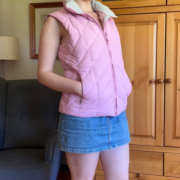 VINTAGE Columbia Down Puffer Vest in Pink - Picture 3 of 6